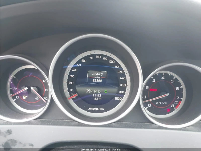 Mercedes-Benz C 63 AMG, снимка 8 - Автомобили и джипове - 52839591