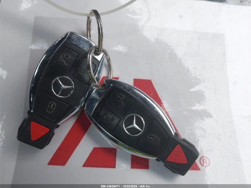 Mercedes-Benz C 63 AMG, снимка 9 - Автомобили и джипове - 52839591