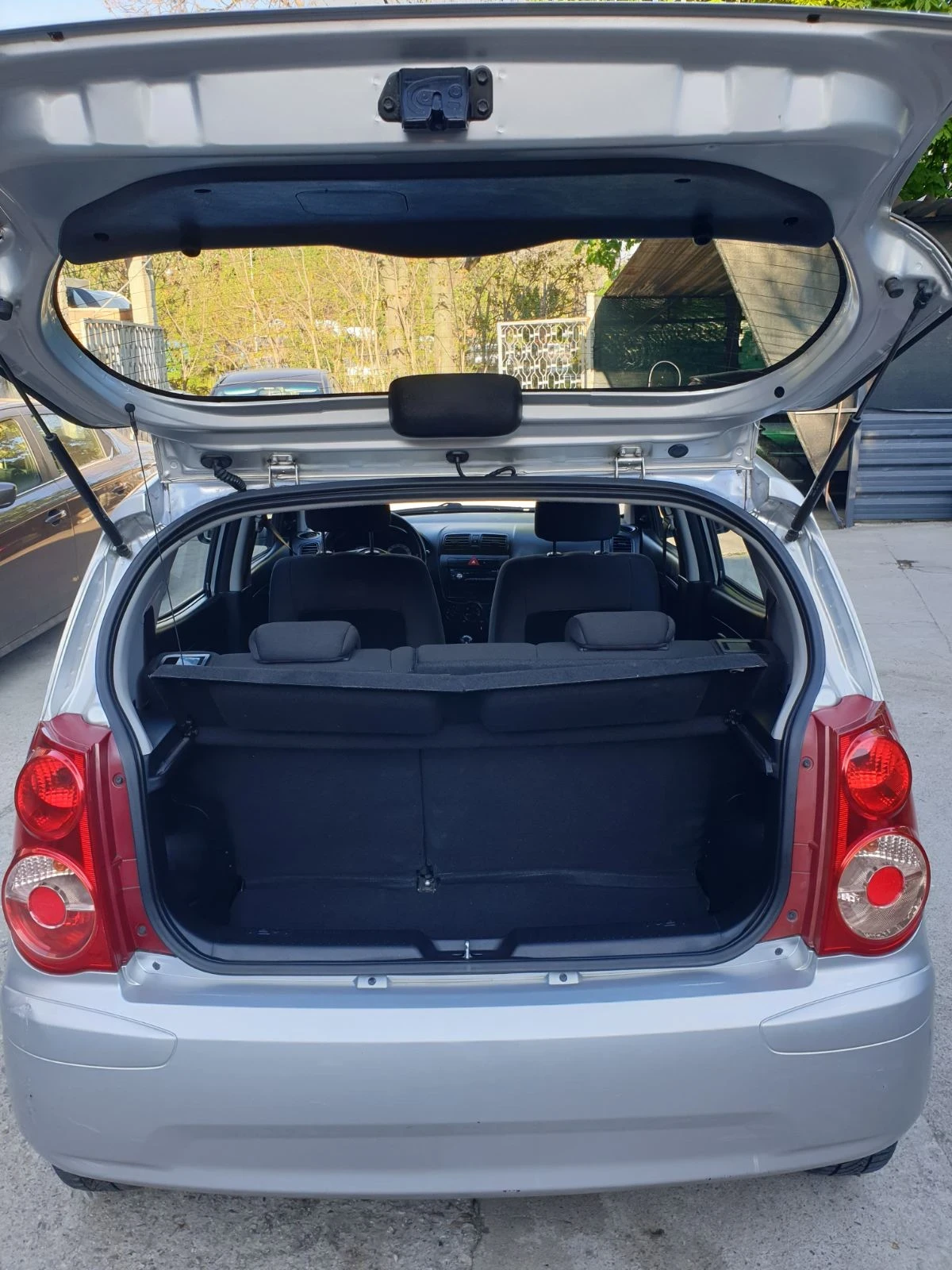 Kia Picanto 1.1 i бензин 2010 нов внос - изображение 6