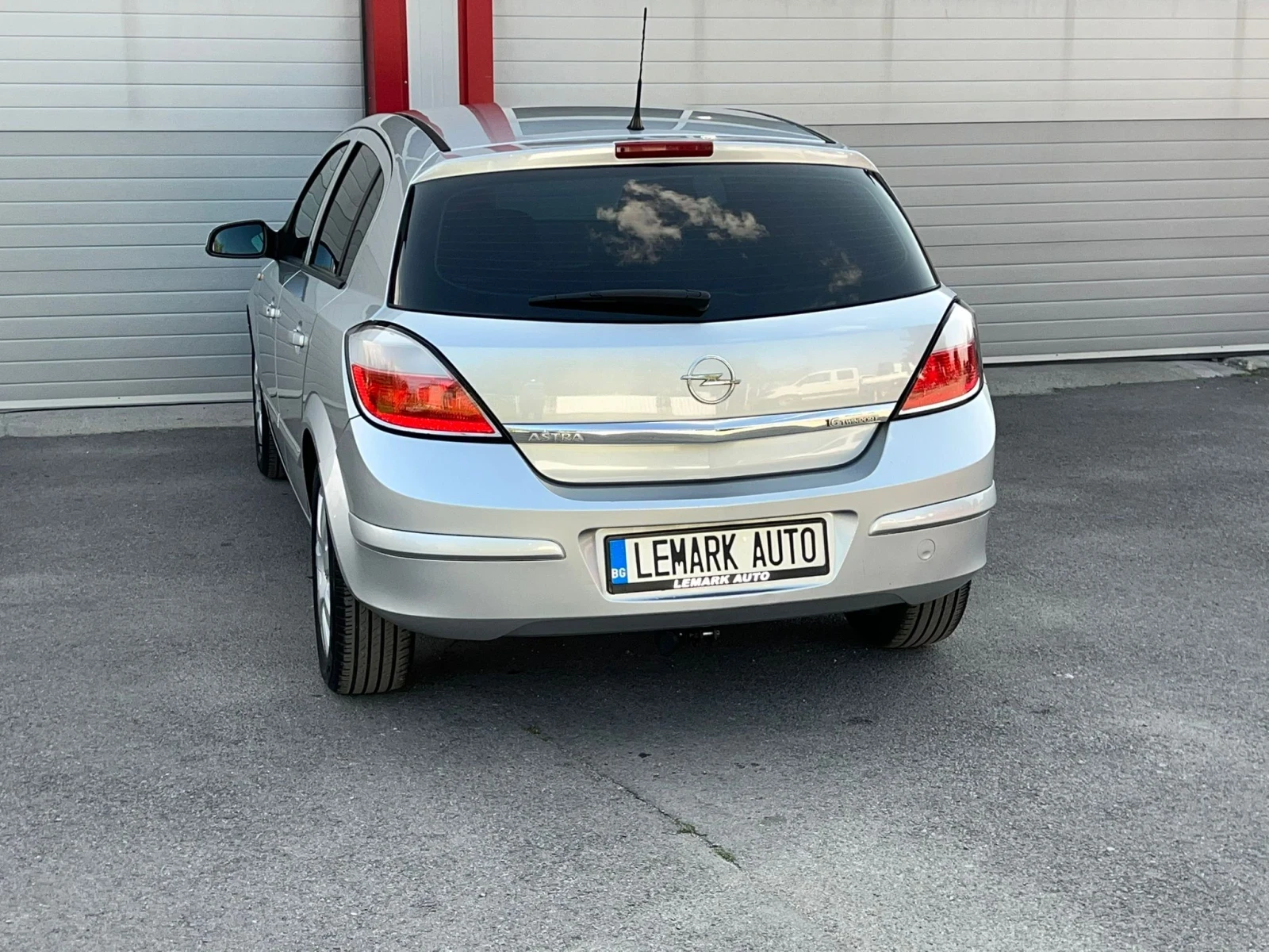 Opel Astra 1.6I AUTOMATK KLIMATRONIK ЛИЗИНГ!!! - изображение 9