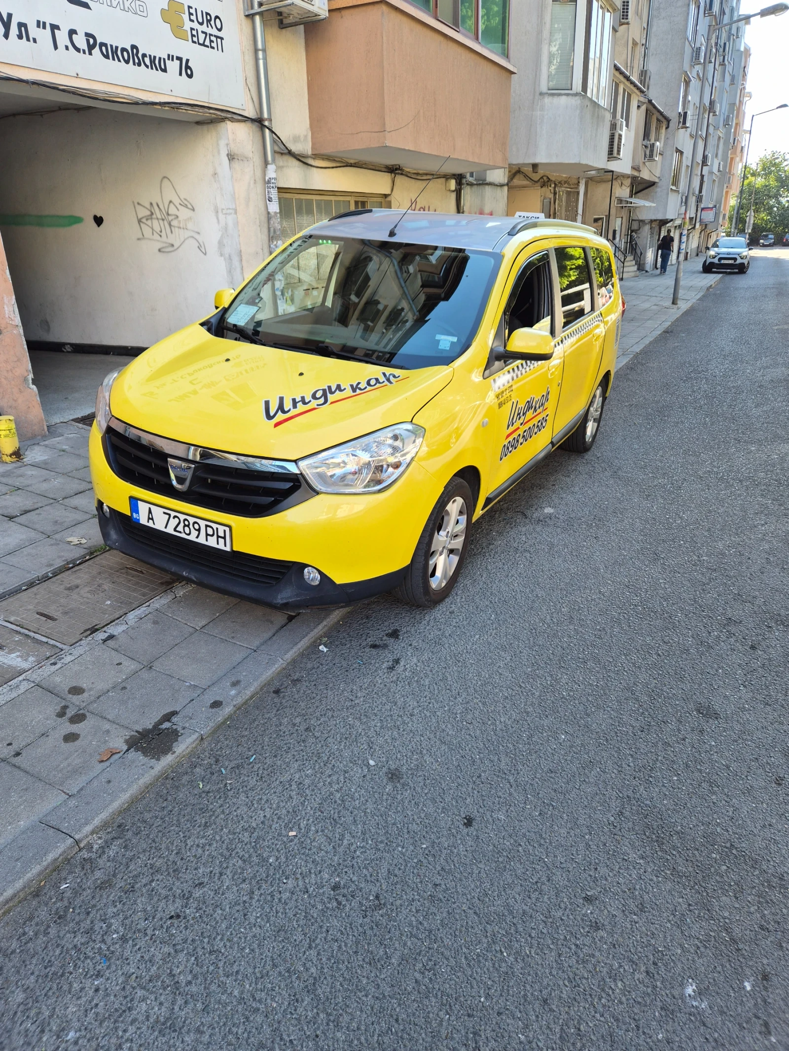 Dacia Lodgy  - изображение 2
