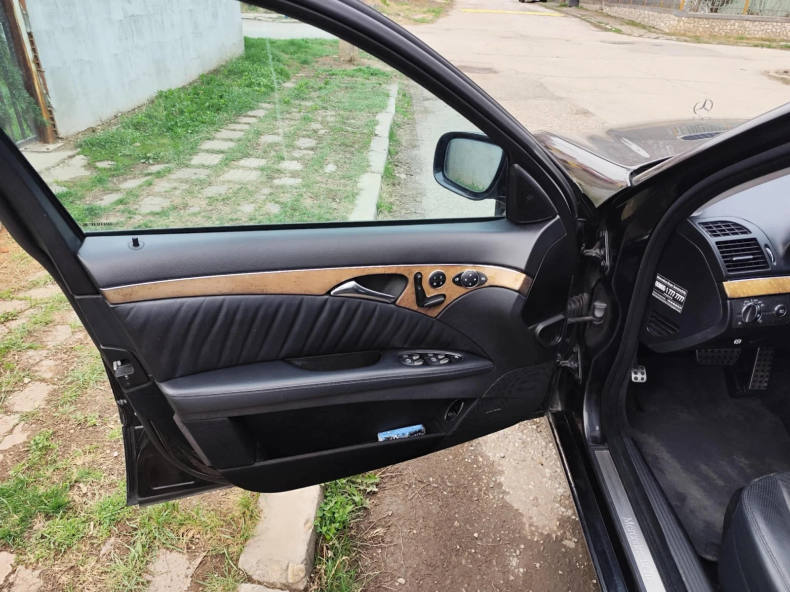 Mercedes-Benz E 320 320 - изображение 9