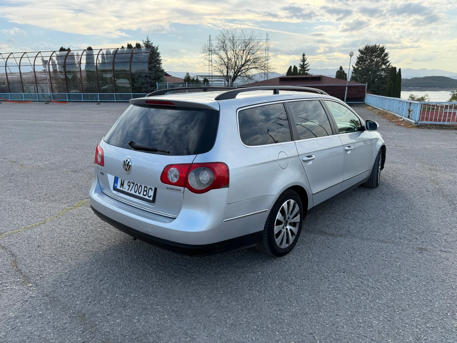 VW Passat BlueMotion | Mobile.bg   3