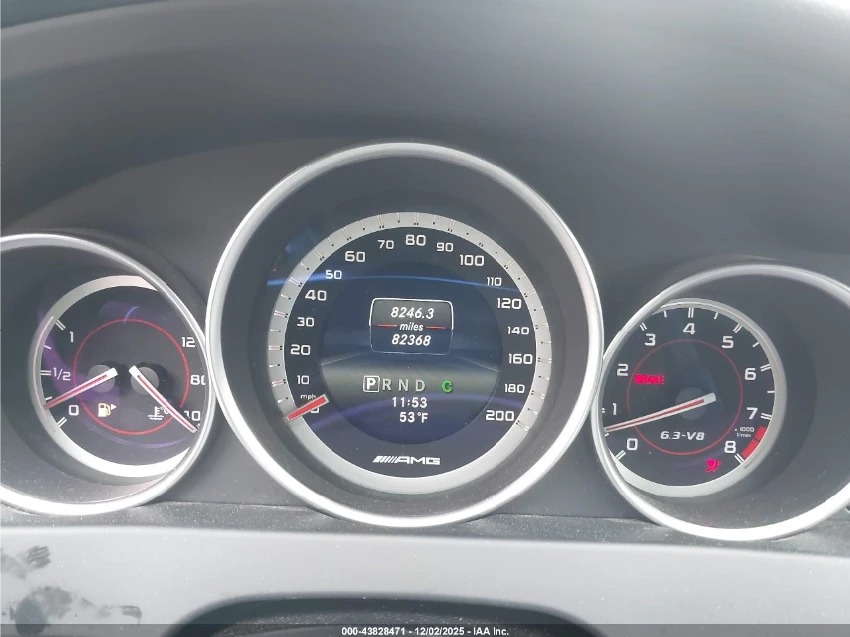 Mercedes-Benz C 63 AMG  - изображение 8