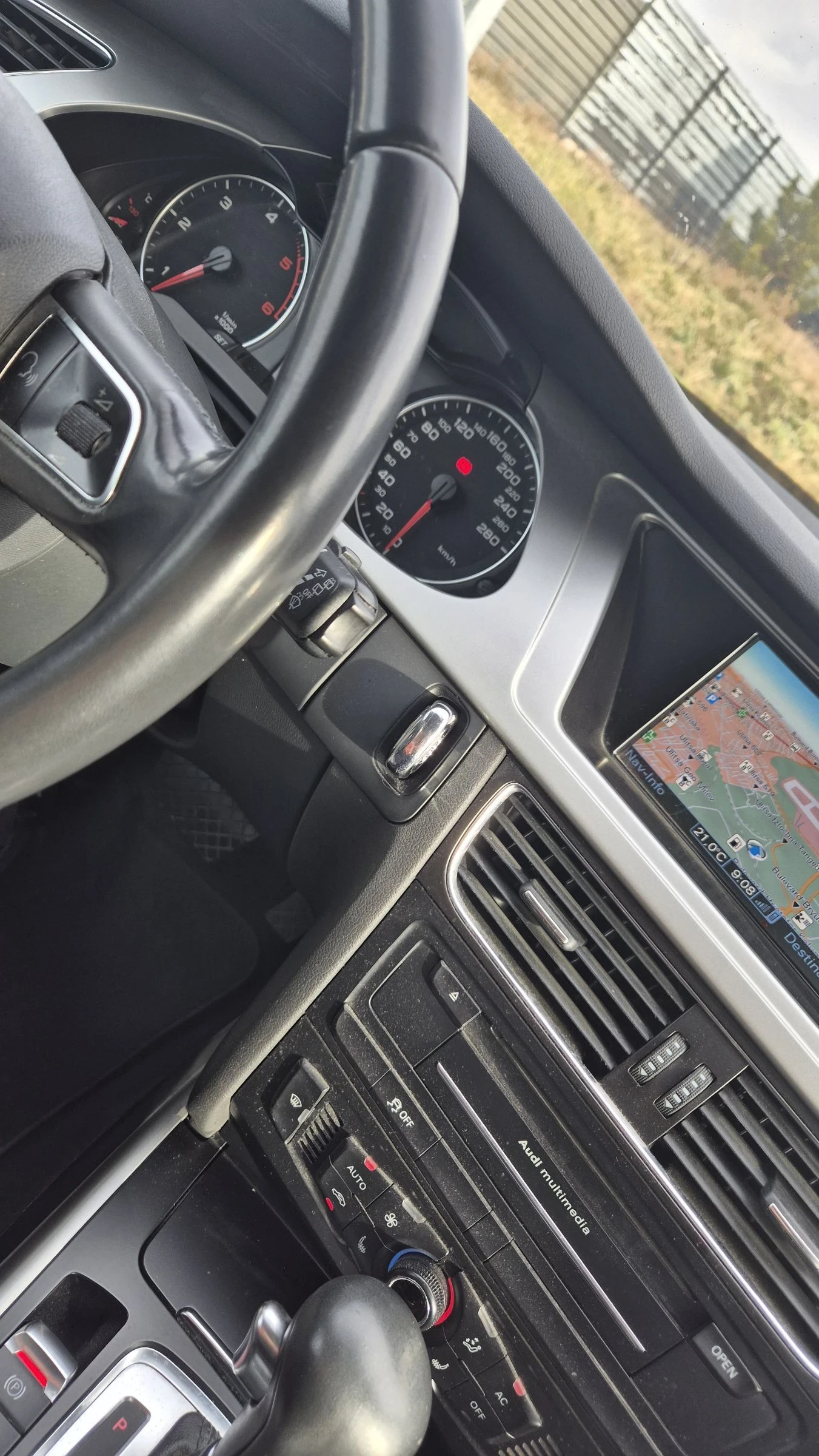 Audi A4 Allroad 3.0 TDI quattro, снимка 9 - Автомобили и джипове - 53715424