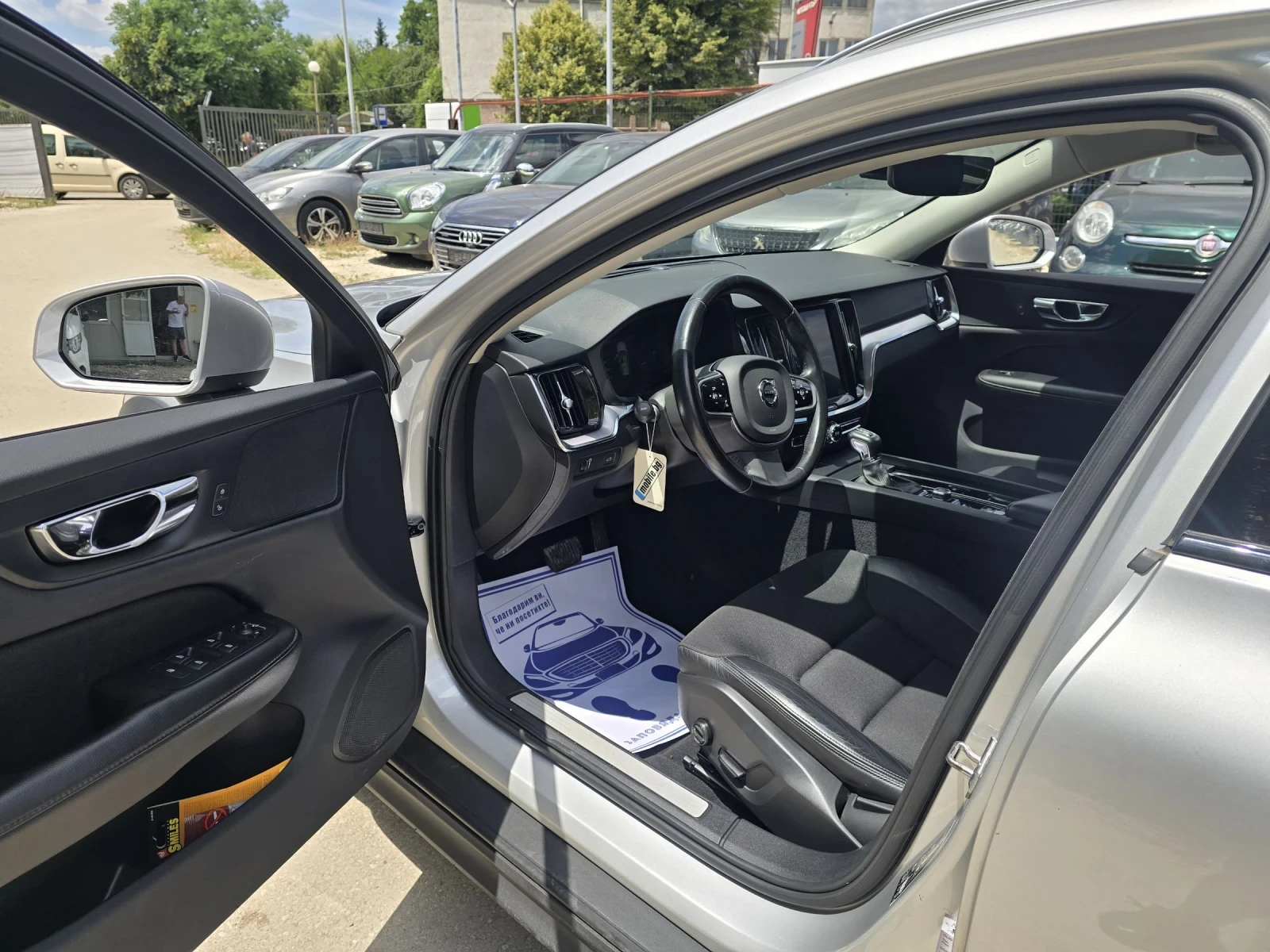 Volvo V60 Cross Country 2.0D 190к.с 4X4 , снимка 10 - Автомобили и джипове - 53770139