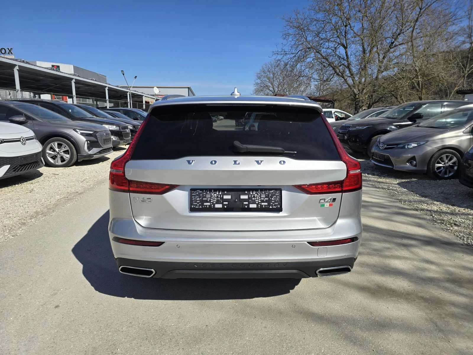 Volvo V60 Cross Country 2.0D 190к.с 4X4  - изображение 6