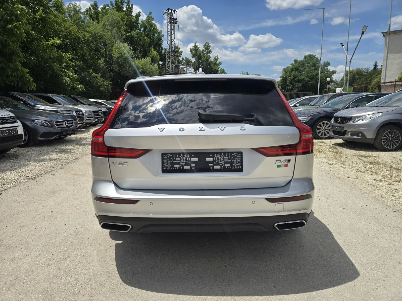 Volvo V60 Cross Country 2.0D 190к.с 4X4 , снимка 6 - Автомобили и джипове - 53770139