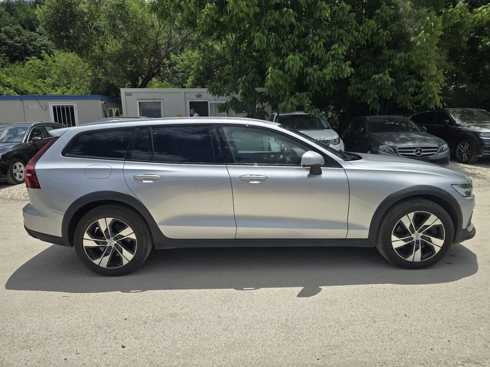 Volvo V60 Cross Country 2.0D 190к.с 4X4 , снимка 8 - Автомобили и джипове - 53770139