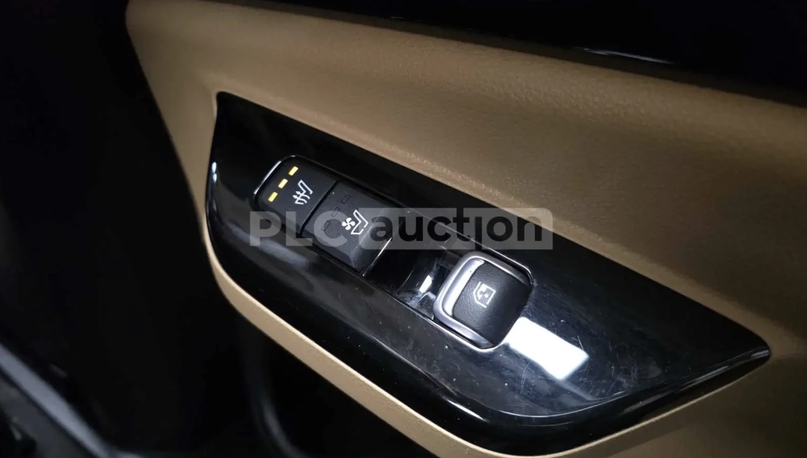 Kia Carnival Hi Limousine* V6* FULL* ПОДГРЕВ* ОБДУХВАНЕ* , снимка 15 - Автомобили и джипове - 54054839