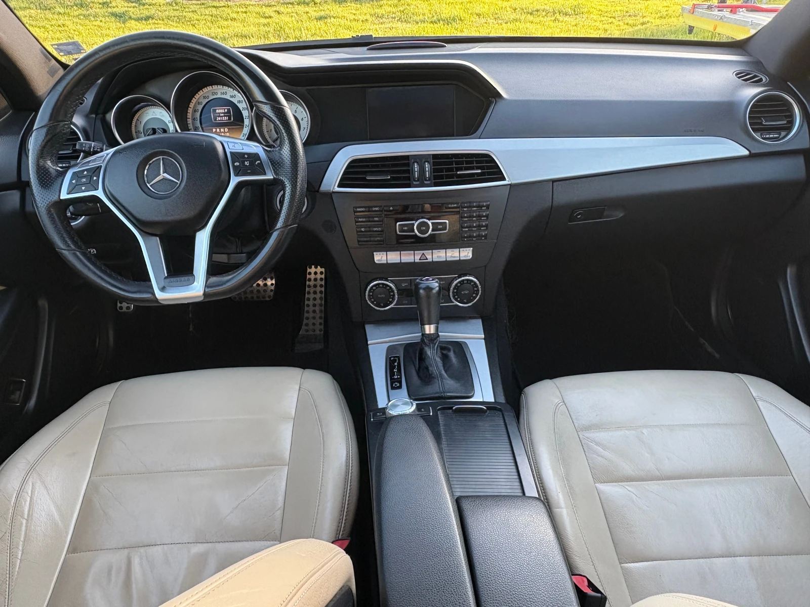 Mercedes-Benz C 180 AMG Vision, снимка 12 - Автомобили и джипове - 54140845