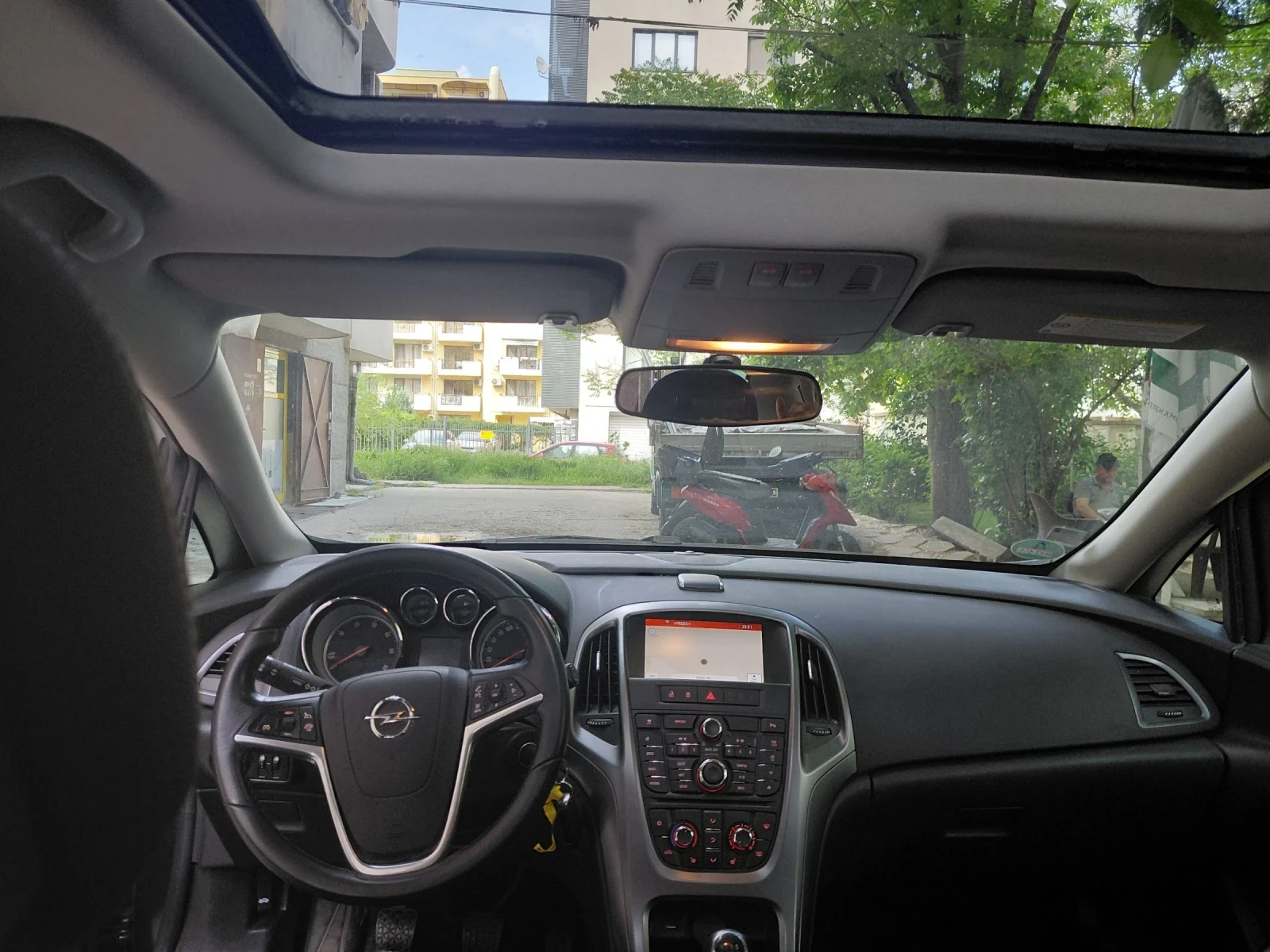 Opel Astra 1.6, снимка 3 - Автомобили и джипове - 54550090