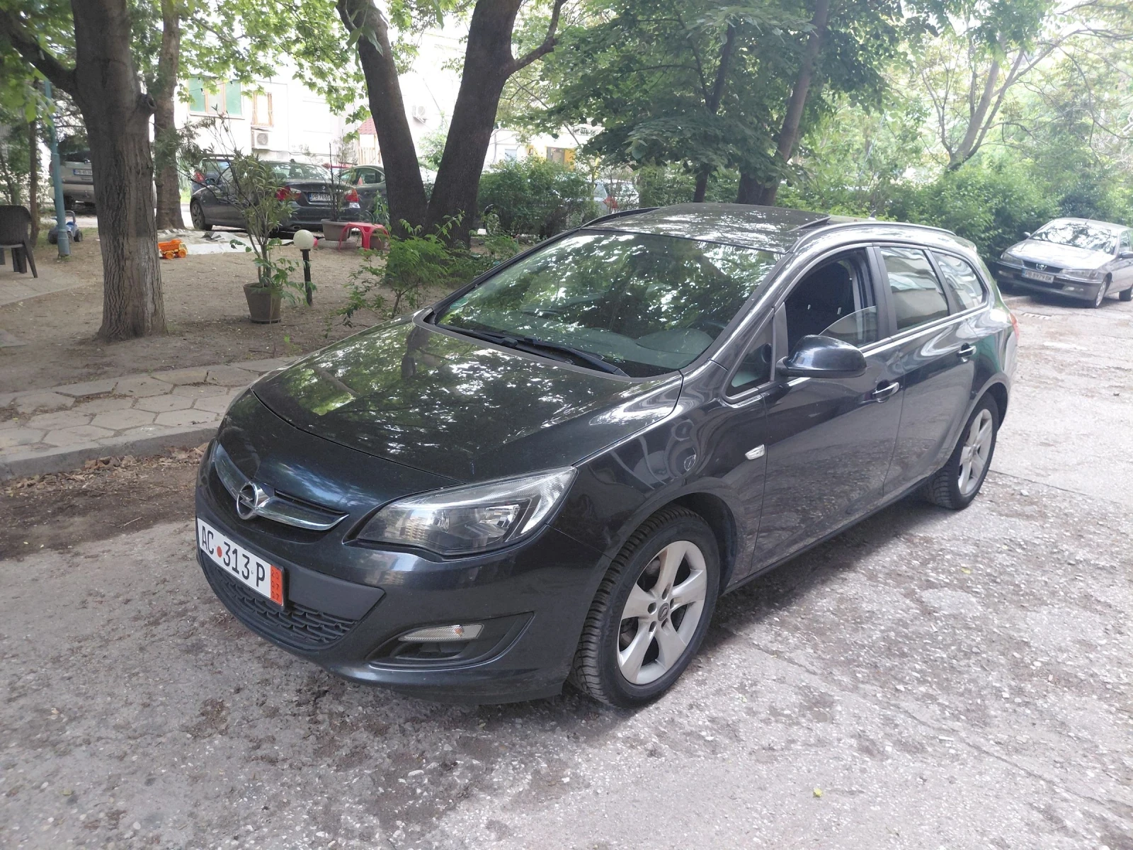 Opel Astra 1.6, снимка 10 - Автомобили и джипове - 54550090