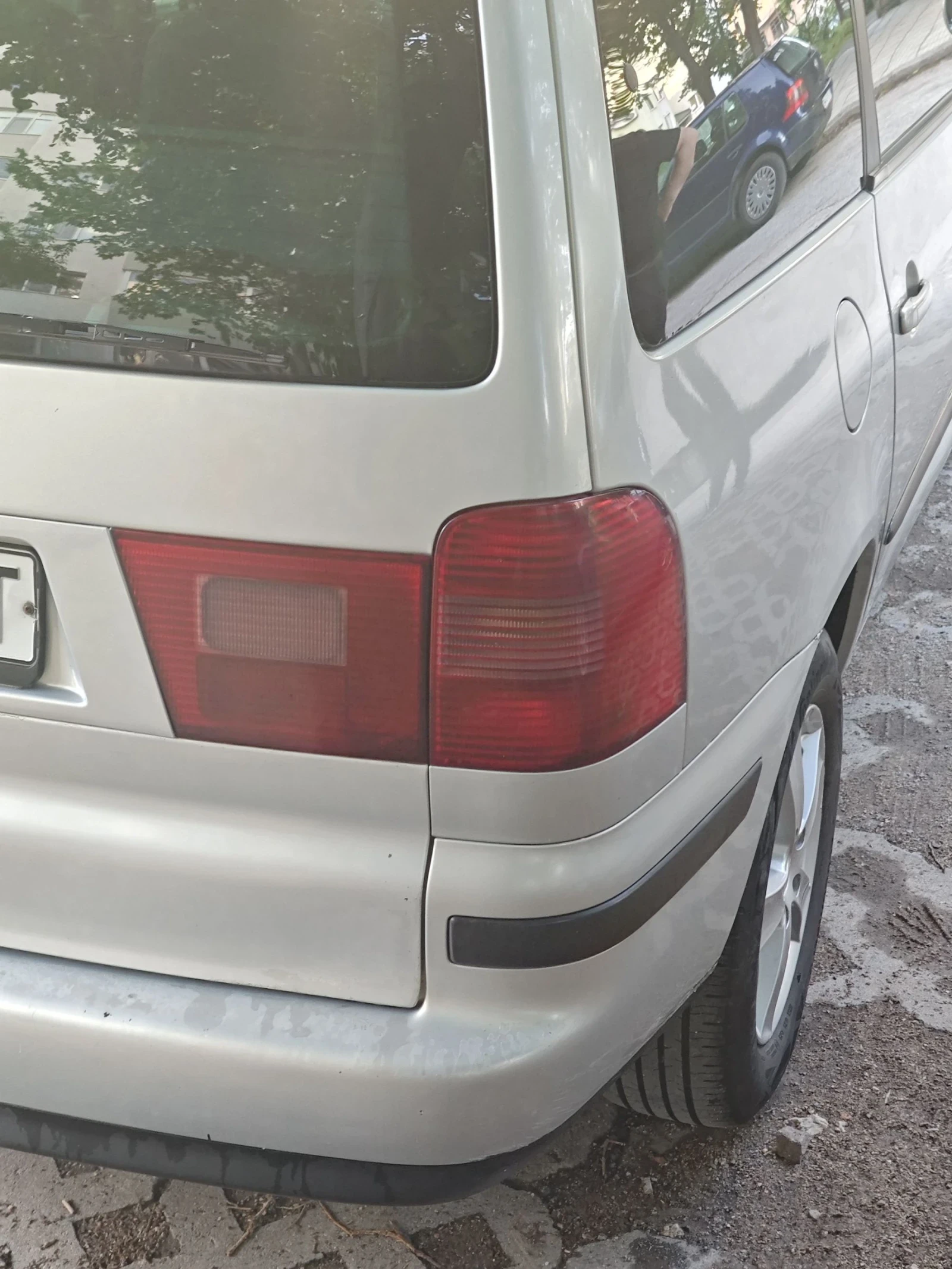 Seat Alhambra, снимка 5 - Автомобили и джипове - 54654414