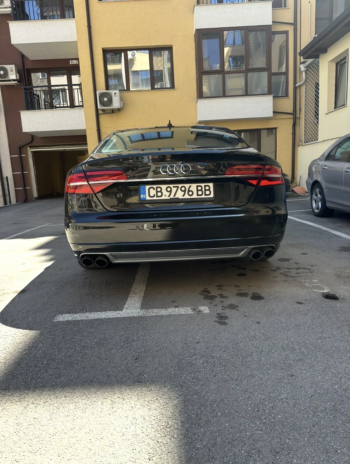 Audi S8, снимка 2 - Автомобили и джипове - 54722431