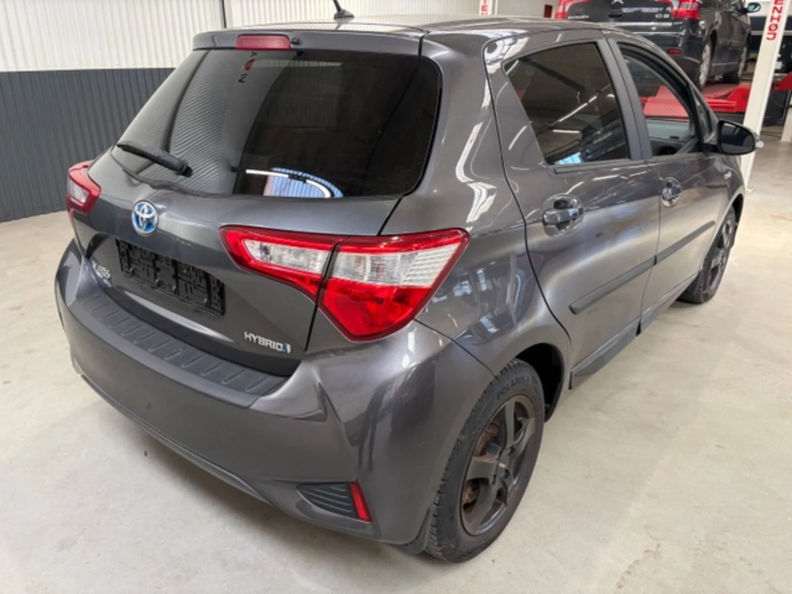 Toyota Yaris Hybrid | 1.5 | eCVT | Facelift 2019, снимка 4 - Автомобили и джипове - 54745737
