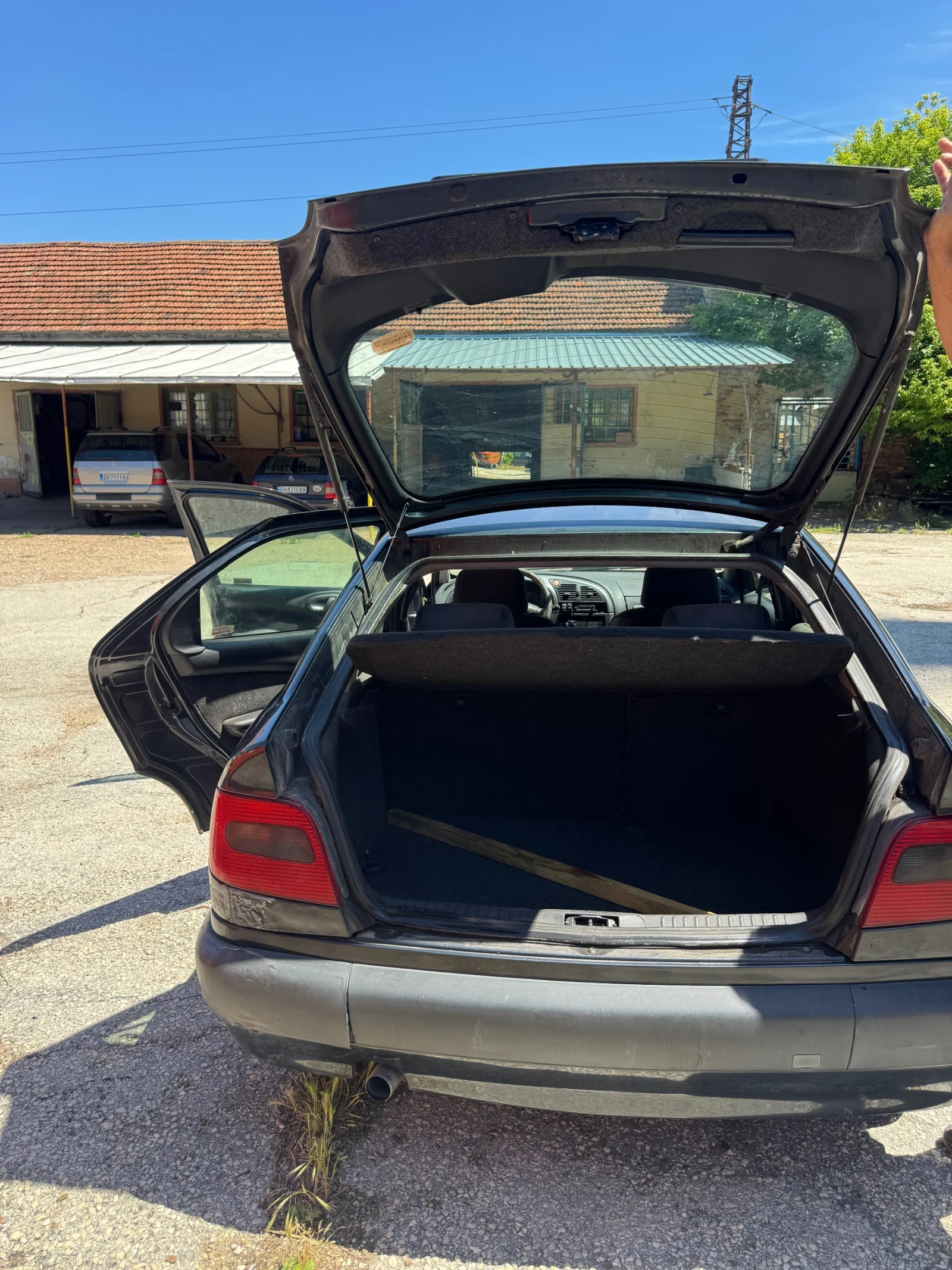 Citroen Xsara 1.6 Бензин, снимка 5 - Автомобили и джипове - 54925146