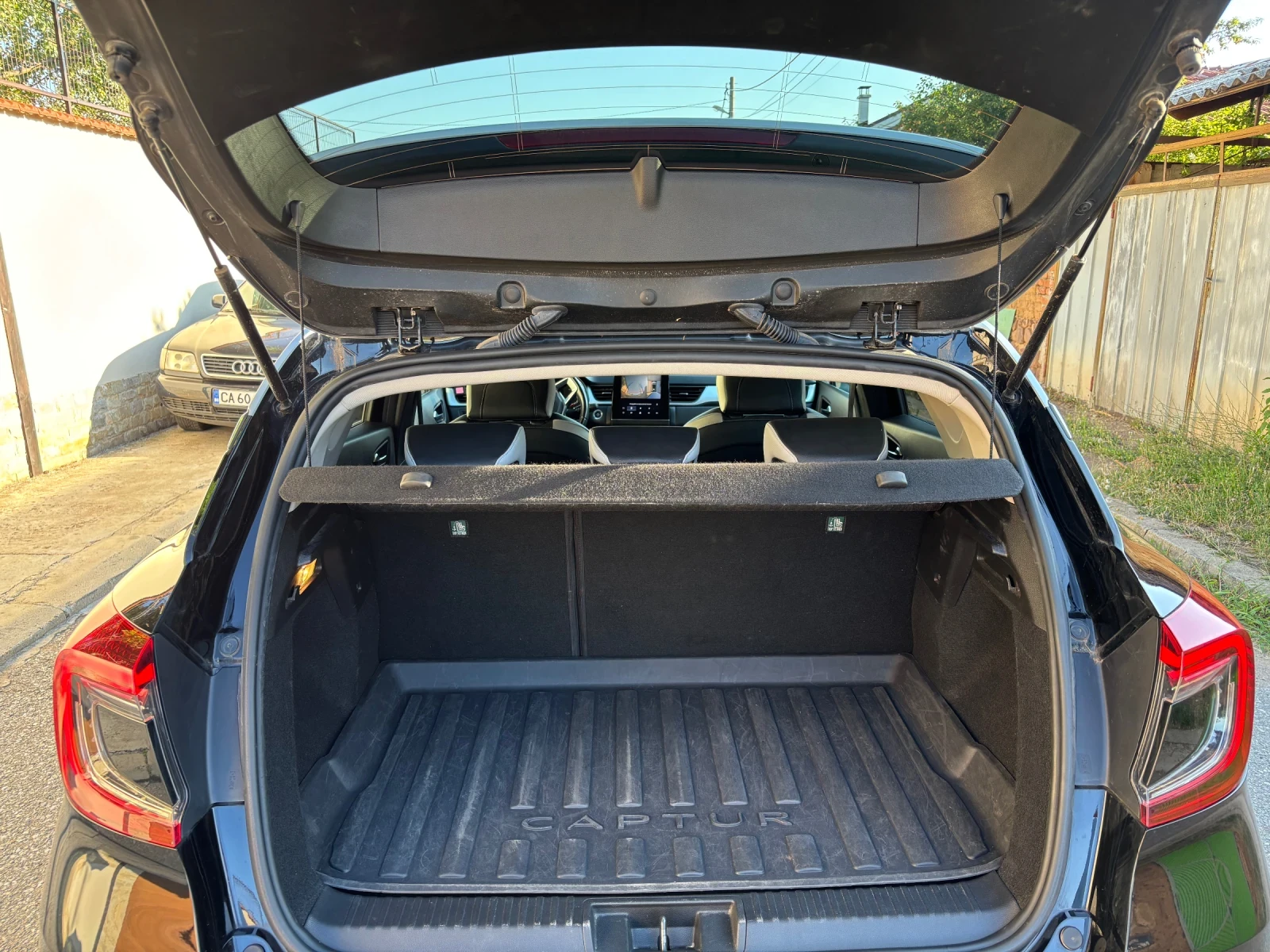 Renault Captur 1300  , снимка 6 - Автомобили и джипове - 55467204