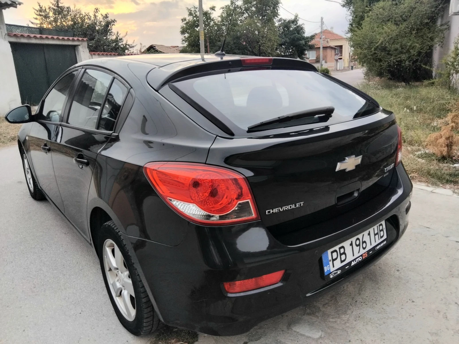 Chevrolet Cruze 1.6i+ КЛИМА + ГАЗОВ ИНЖЕКЦИОН , снимка 8 - Автомобили и джипове - 55930566