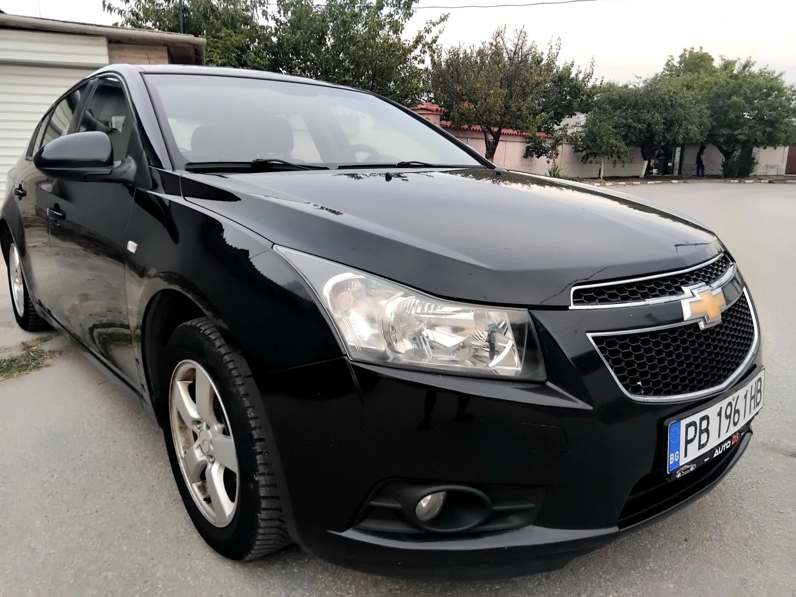 Chevrolet Cruze 1.6i+ КЛИМА + ГАЗОВ ИНЖЕКЦИОН , снимка 2 - Автомобили и джипове - 55930566