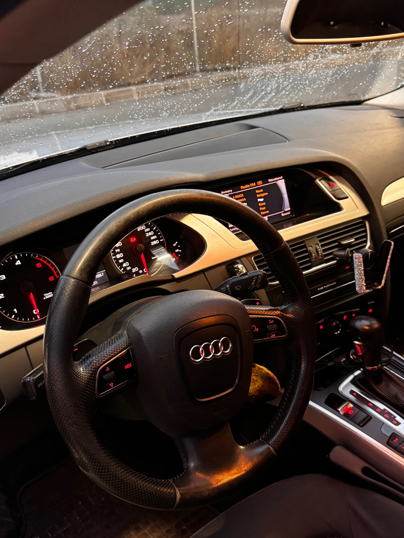 Audi A4, снимка 11 - Автомобили и джипове - 56156079