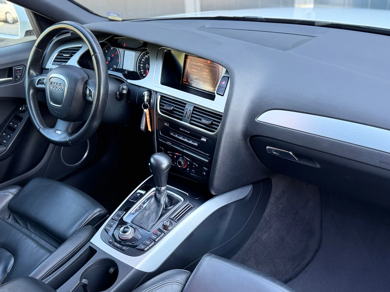 Audi A4, снимка 13 - Автомобили и джипове - 56226928