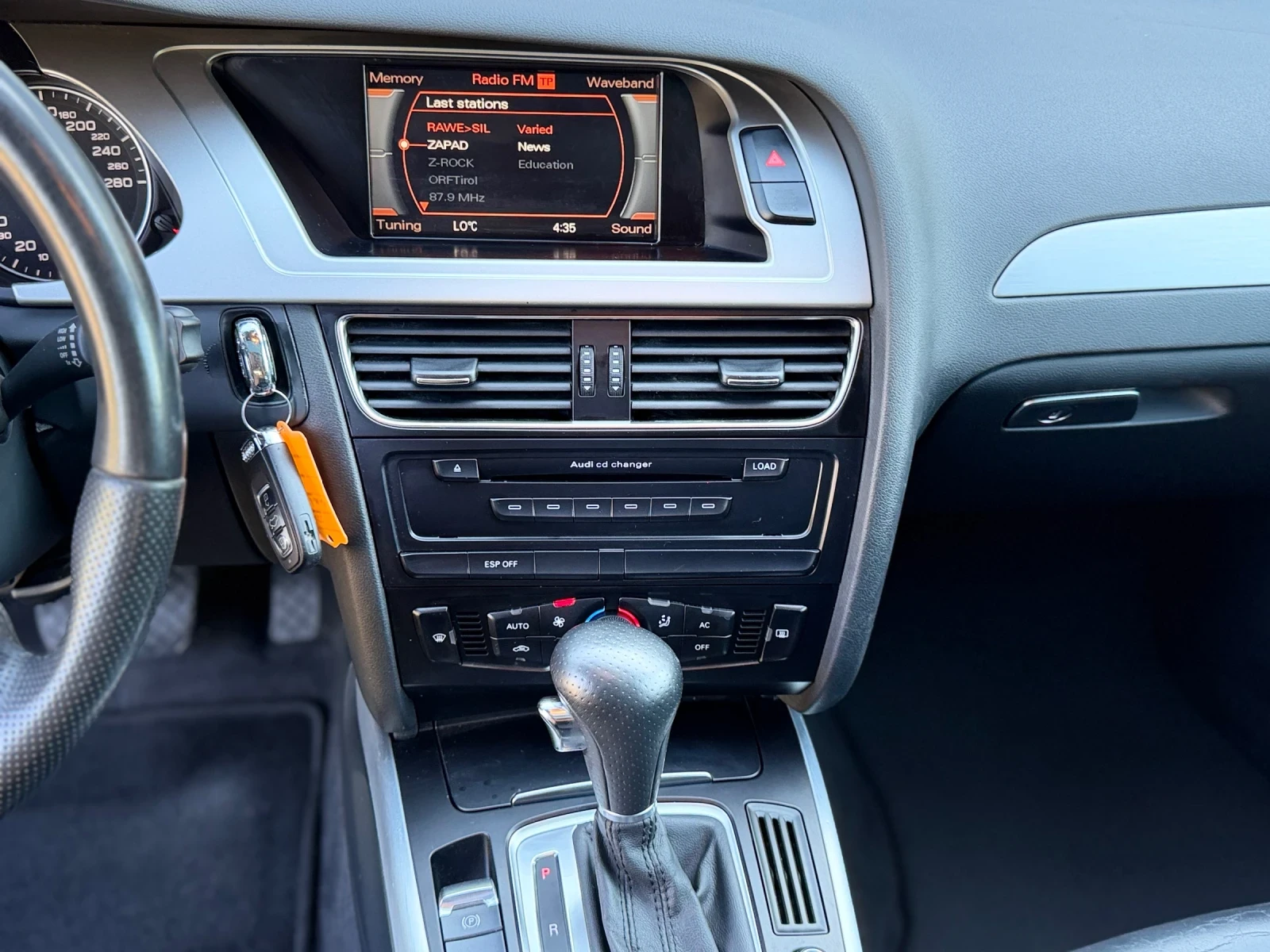 Audi A4, снимка 10 - Автомобили и джипове - 56226928