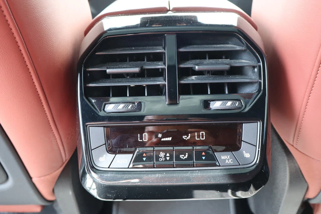 BMW iX XDRIVE50* HARMON* KARDON* 360������* LANE* ASSIST* | Mobile.bg � ����������� 15