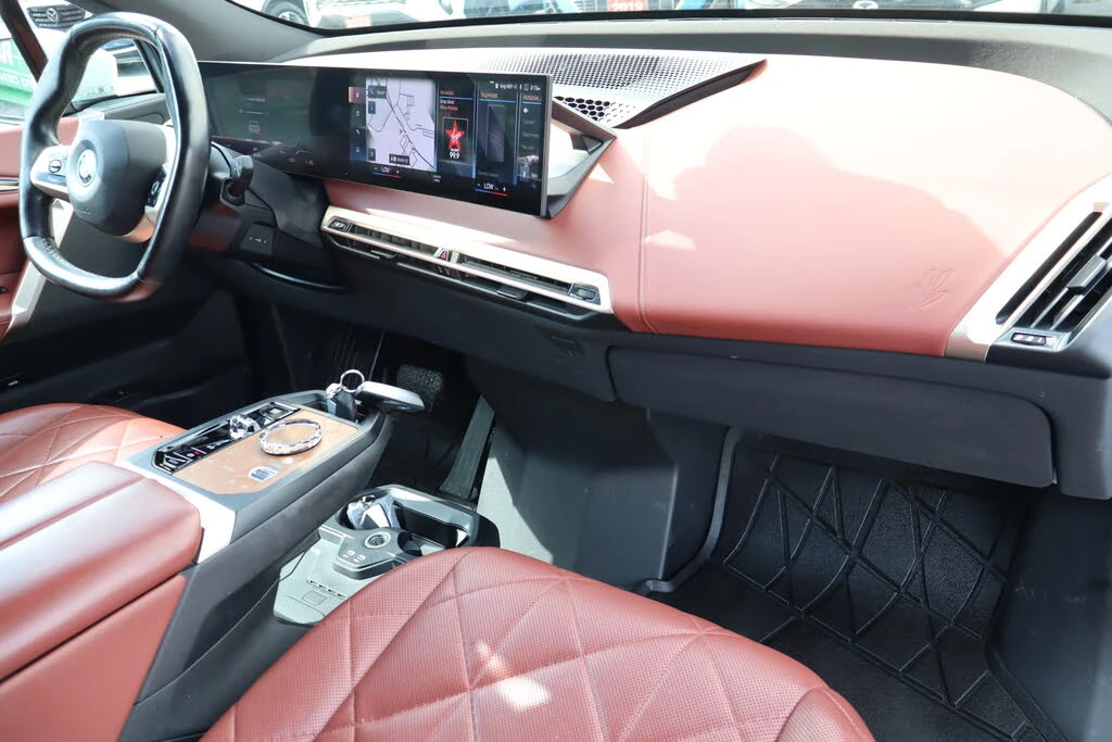 BMW iX XDRIVE50* HARMON* KARDON* 360������* LANE* ASSIST* | Mobile.bg � ����������� 9