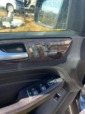 Mercedes-Benz ML 350 BLUETEC 4MATIC, снимка 9