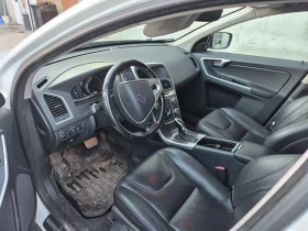 Volvo XC60 Т5. AWD. 4х4. Перфектна За газ, снимка 5
