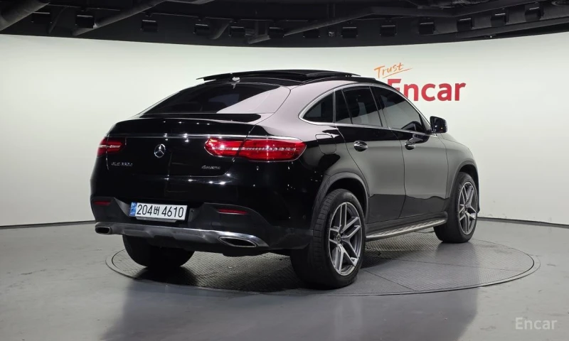 Mercedes-Benz GLE 350, снимка 2 - Автомобили и джипове - 52588124