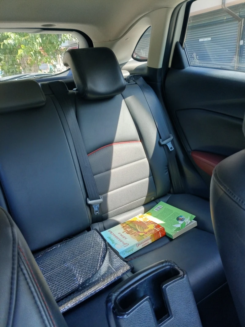 Mazda CX-3, снимка 12 - Автомобили и джипове - 53066524