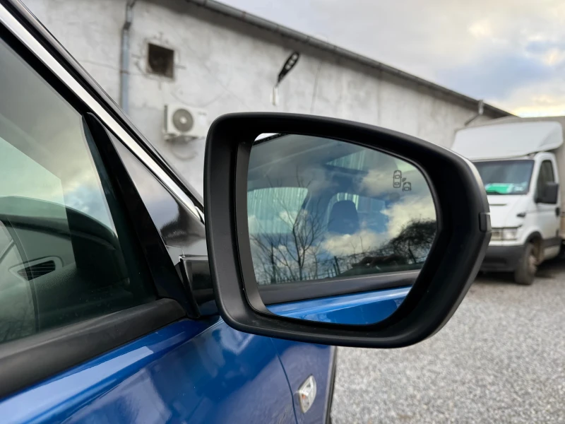 Opel Grandland X, снимка 4 - Автомобили и джипове - 53418844