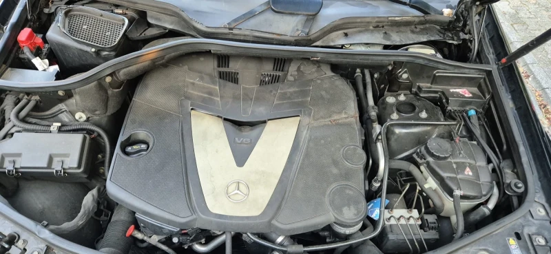 Mercedes-Benz ML 320 Sport 4matic , снимка 12 - Автомобили и джипове - 53469829