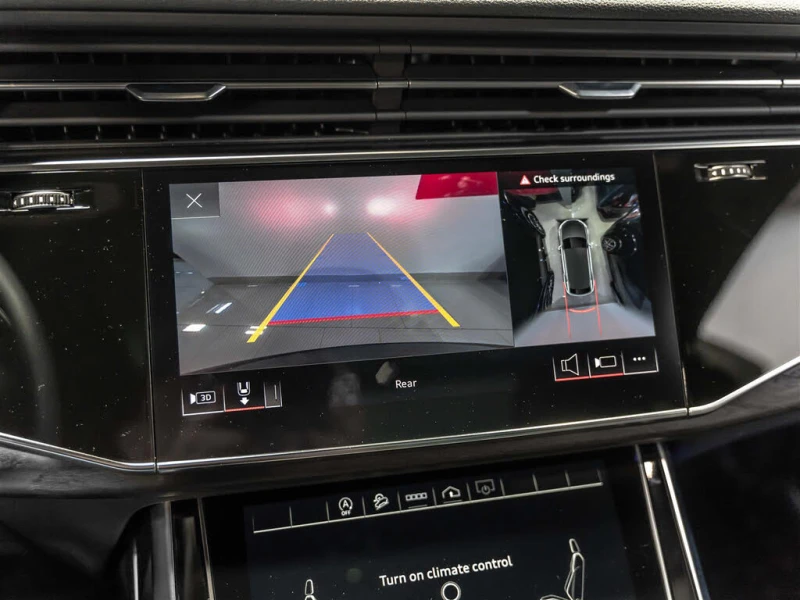 Audi Q8 PROGRESSIV S-LINE| DISTRONIK| ПАНО| BANG&OLUFSEN| , снимка 7 - Автомобили и джипове - 53597032