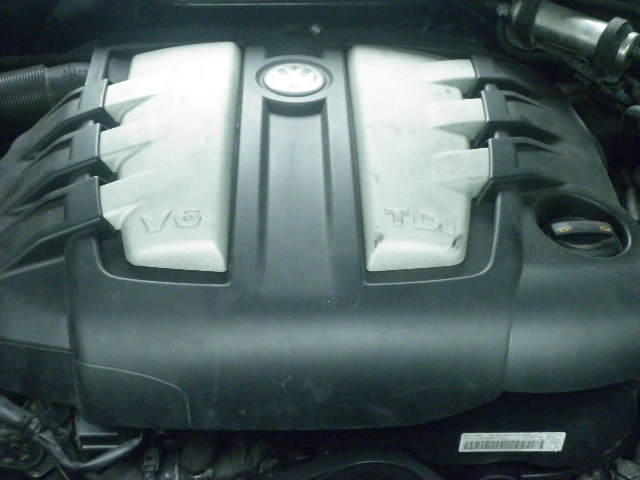 VW Touareg 3tdi facelift, снимка 11 - Автомобили и джипове - 52674609