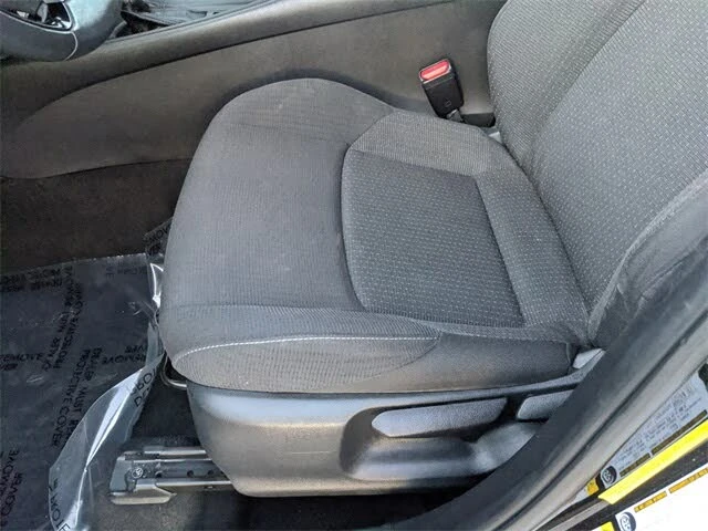 Toyota C-HR !XLE!* АвтоКредит* Цена до БГ* , снимка 12 - Автомобили и джипове - 53372899