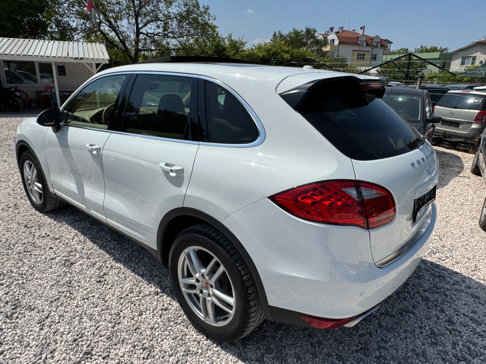Porsche Cayenne  - изображение 6