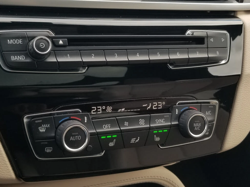 BMW X1 HeadUp *  * (  ) | Mobile.bg   13