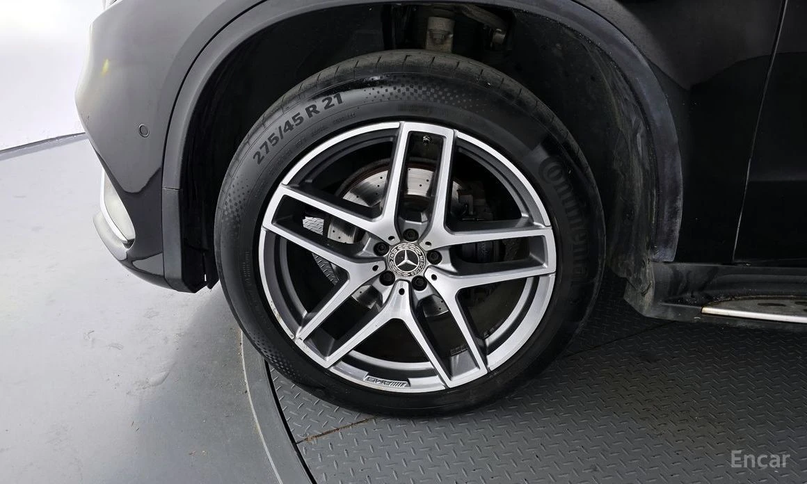 Mercedes-Benz GLE 350  - изображение 5