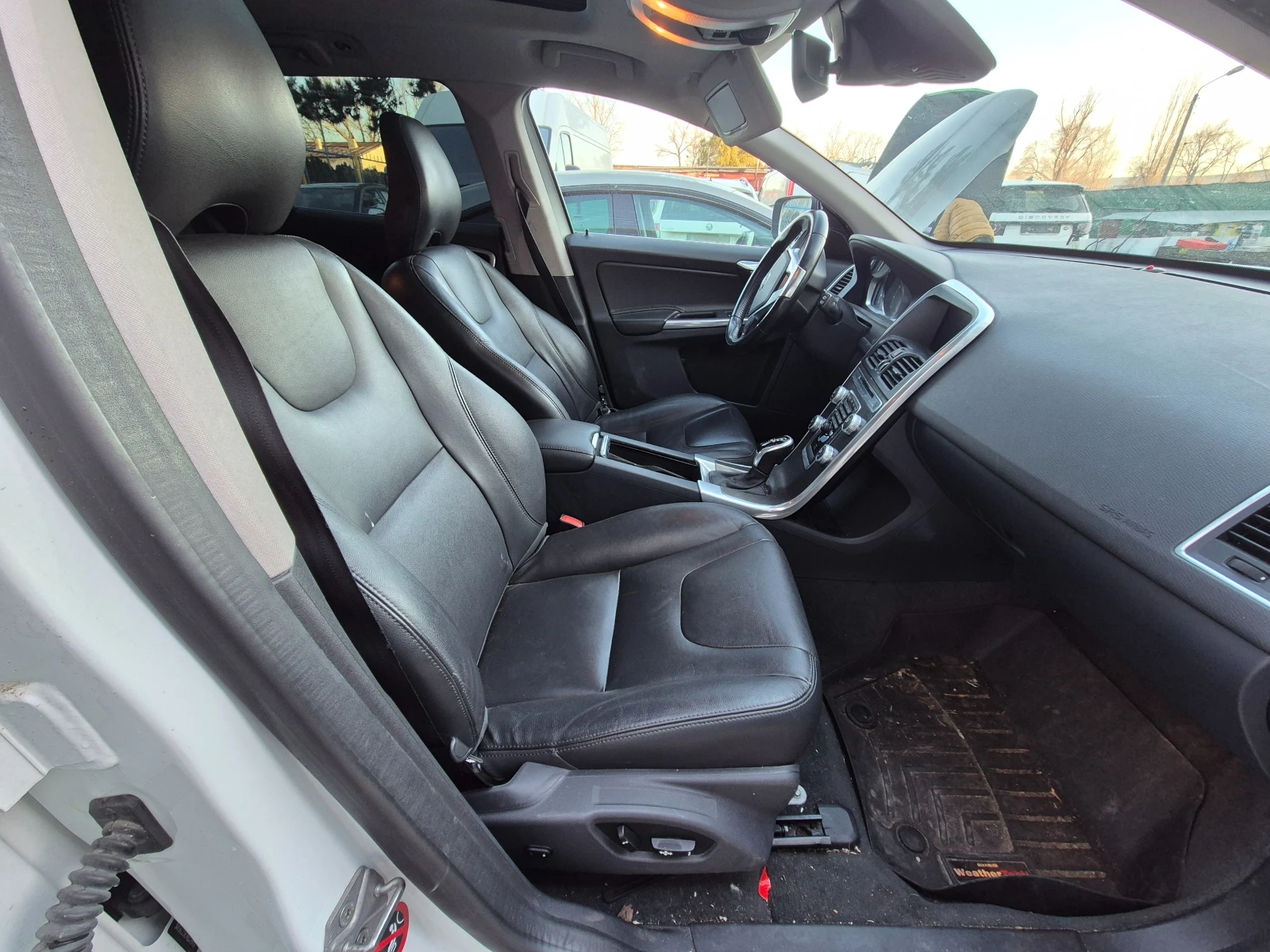 Volvo XC60 Т5. AWD. 4х4. Перфектна За газ, снимка 10 - Автомобили и джипове - 53787463