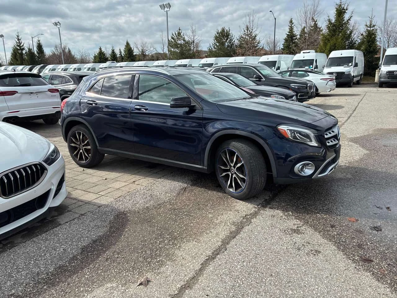 Mercedes-Benz GLA * 250 * CARFAX * ЦЕНА ДО БГ, снимка 3 - Автомобили и джипове - 54122504