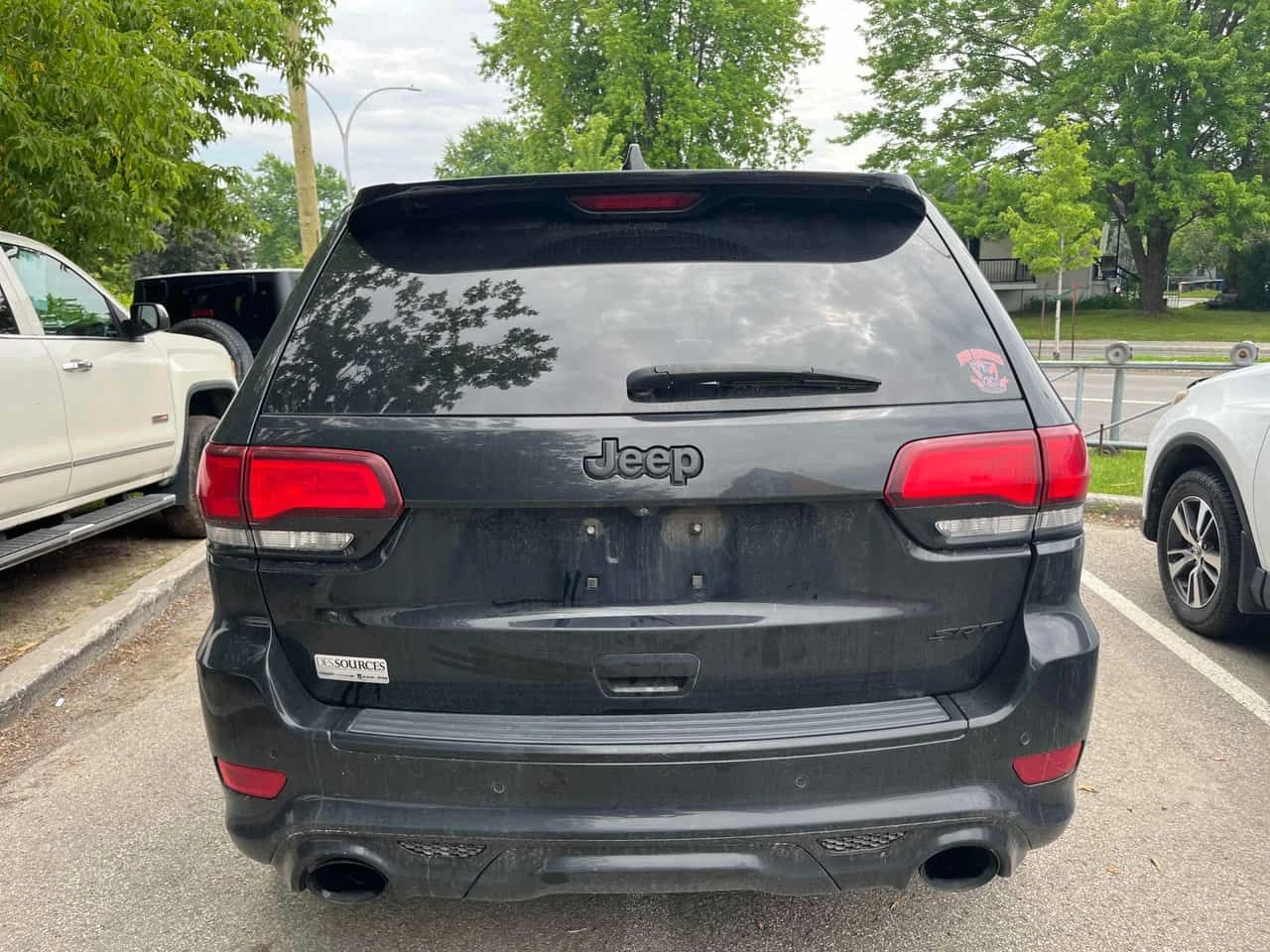 Jeep Grand cherokee * SRT * АВТОКРЕДИТ БЕЗ ПЪРВОНАЧАЛНА ВНОСКА* , снимка 4 - Автомобили и джипове - 55157618