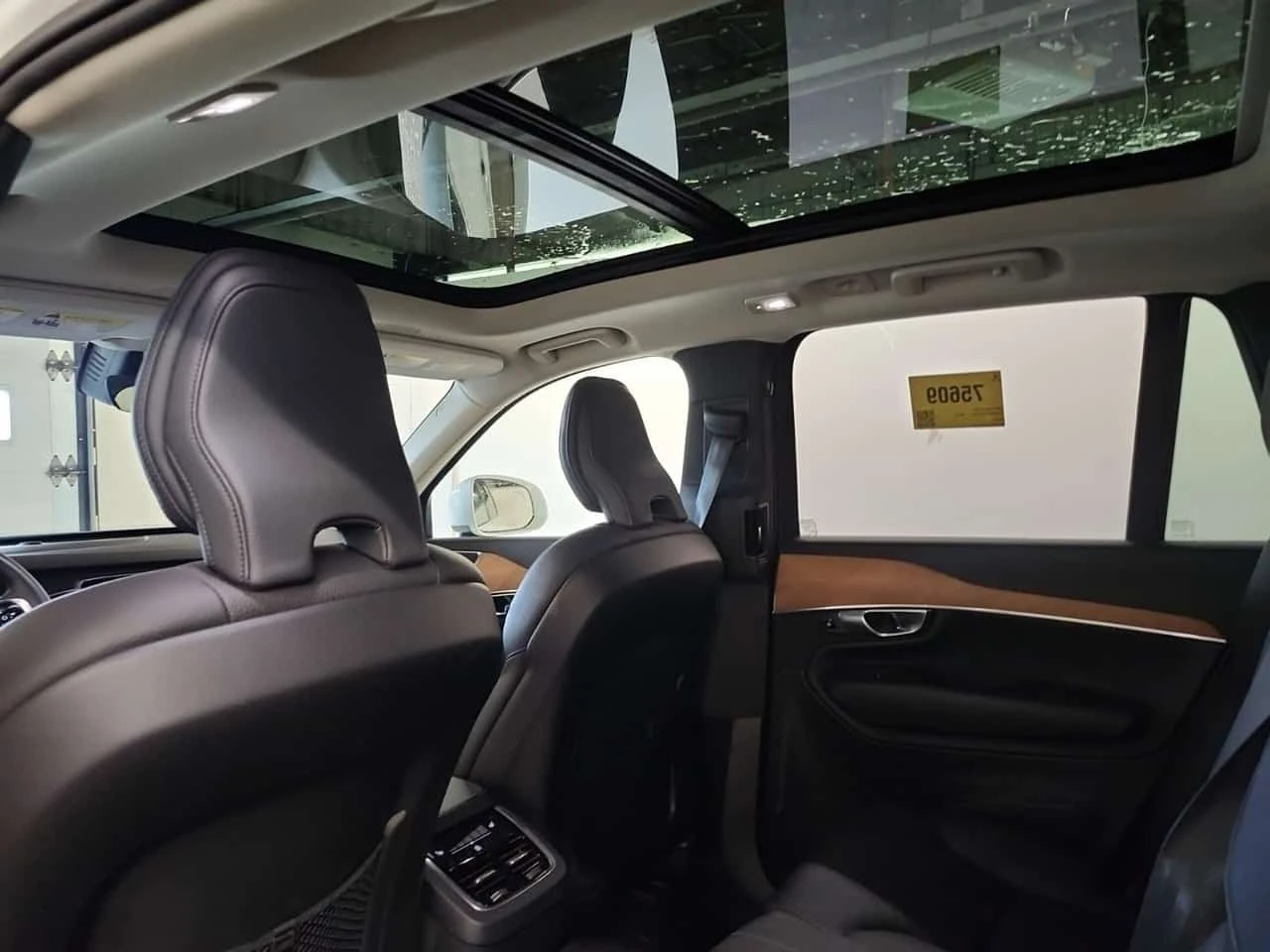 Volvo Xc90 PLUS BRIGHT THEME / CARFAX / 7 �����  | Mobile.bg � ����������� 15