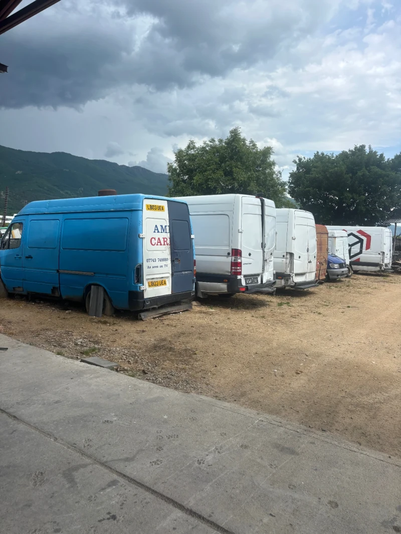 Mercedes-Benz Sprinter НА ЧАСТИ всички модели!, снимка 11 - Бусове и автобуси - 52957256