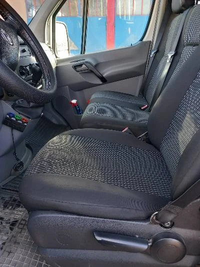 VW Crafter, снимка 6 - Бусове и автобуси - 55656730