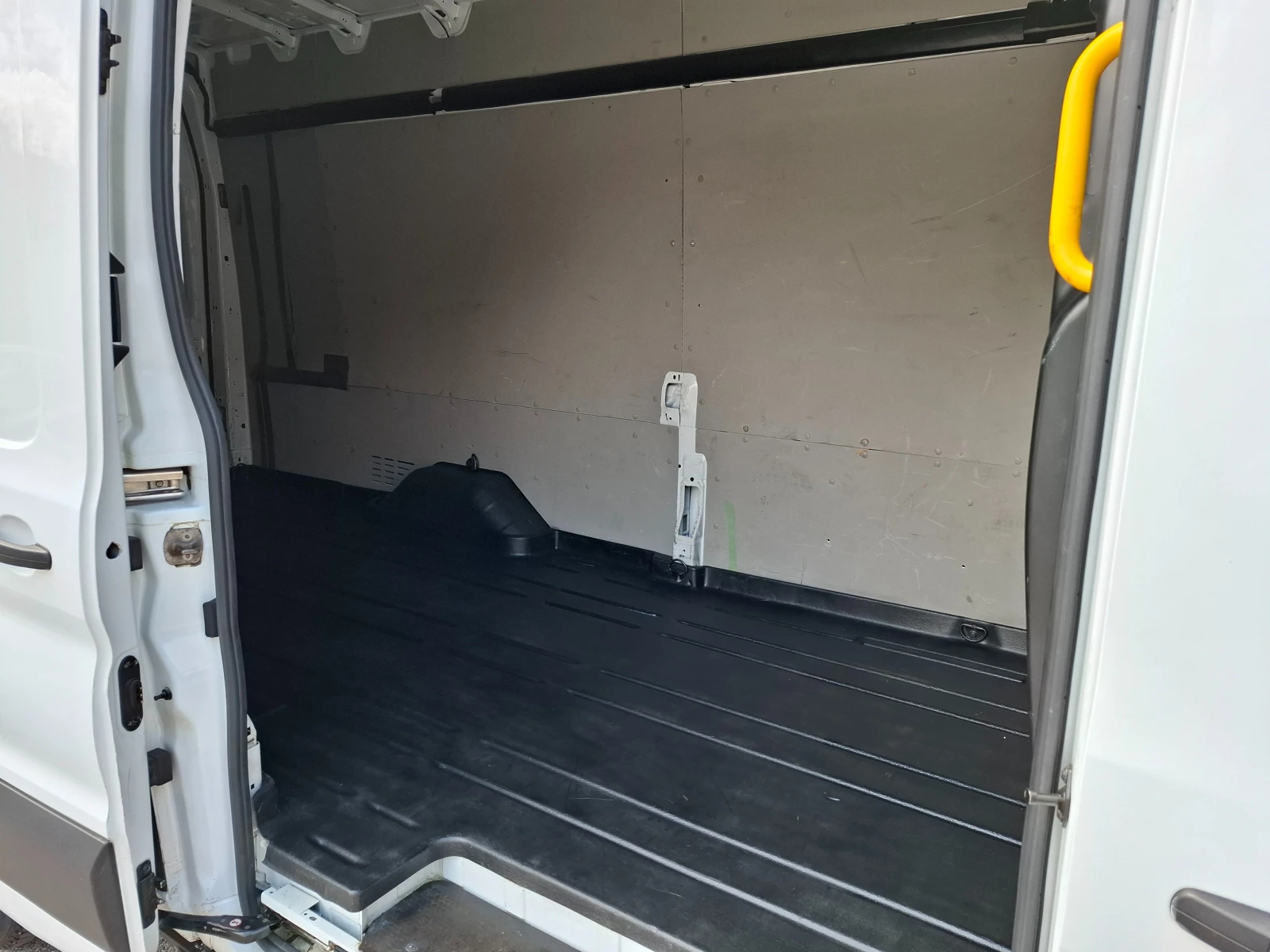Ford Transit 2.0 TDCI FACE LIFT MAXI - изображение 10