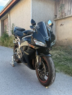 Honda Cbr PC40, снимка 1
