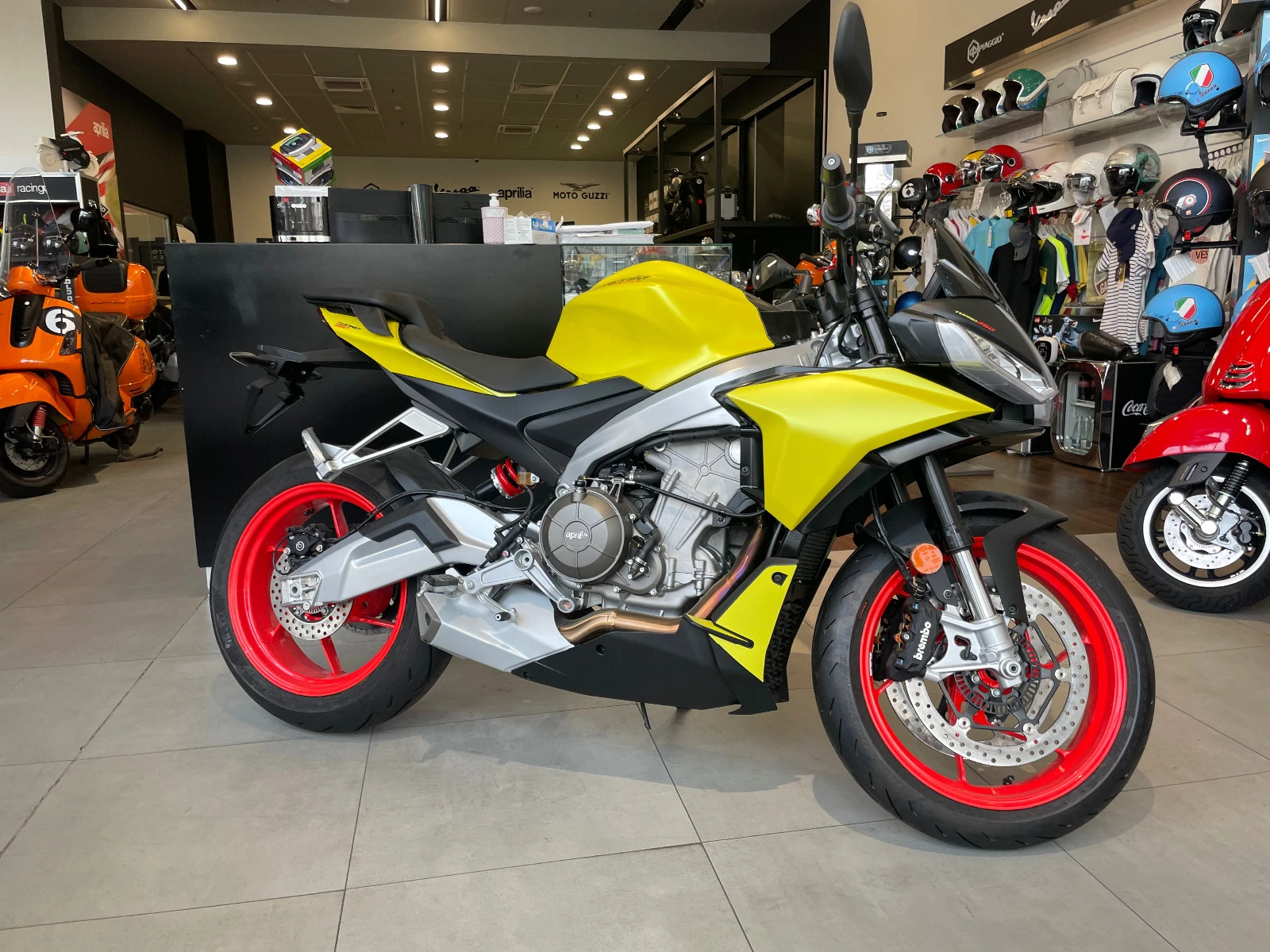 Aprilia Tuono 660 - изображение 3